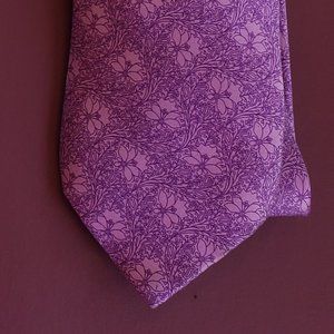 Italo Ferretti 100% Silk Italian Made Purple Patterned Silvi Marina